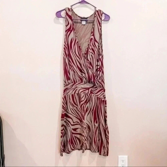 🍁 Athleta  zebra print faux wrap v neck jersey knit midi dress Small - Picture 1 of 6